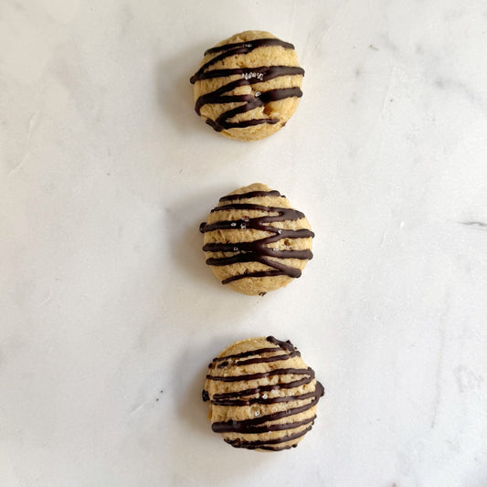 Peanut Butter Chocolate Drizzle Cookies